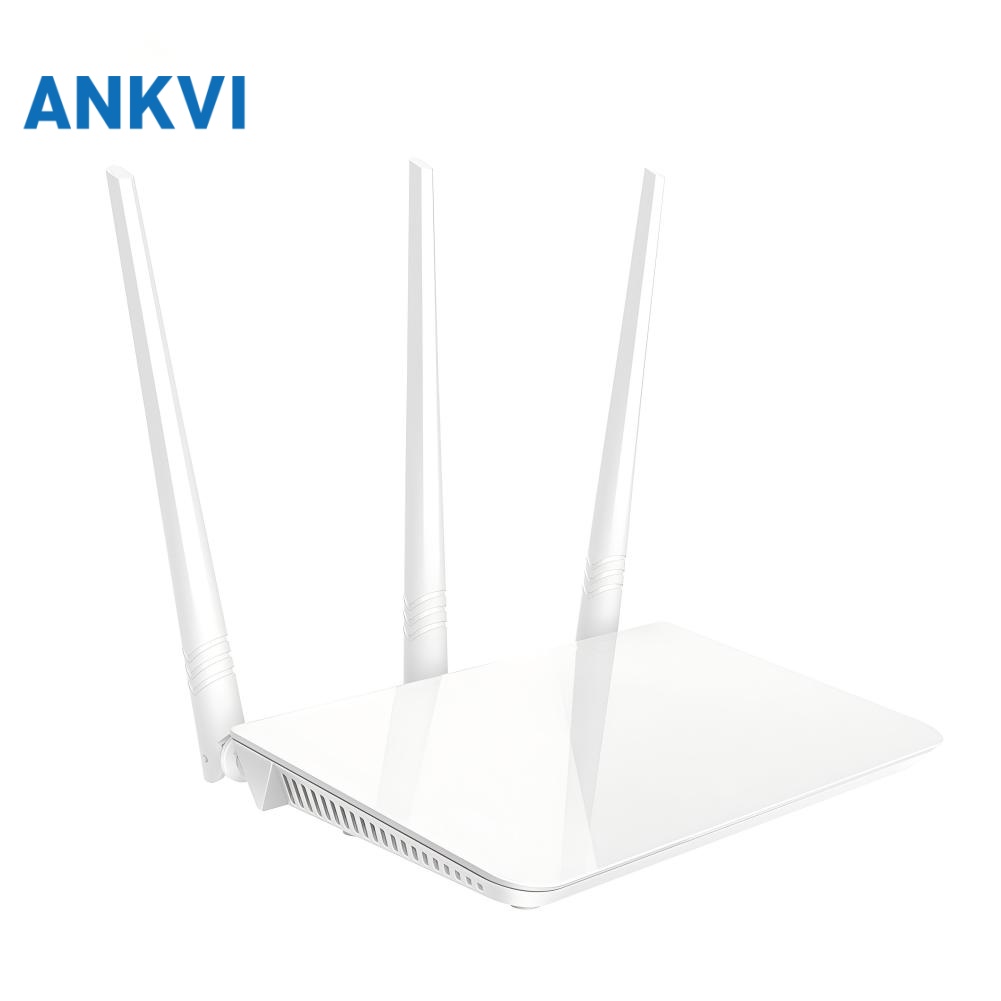 Tenda F3 wireless router, front view of the white housing with three upright antennas